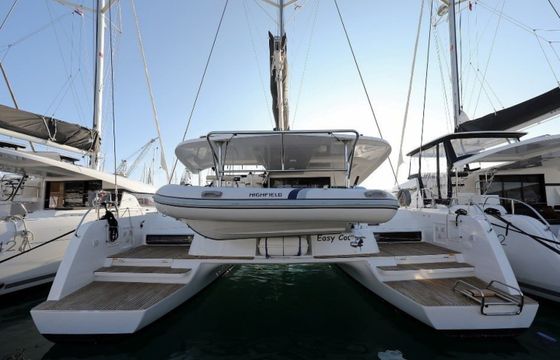 Lagoon 42