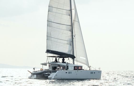 Lagoon 450 F