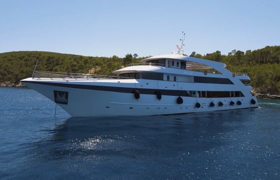 Luxury Motor Yacht