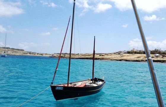 Drascombe lugger by Church boats Drascombe Lugger