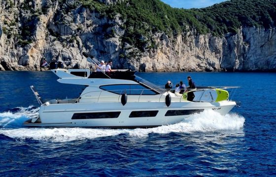 Ferretti 43 Fly