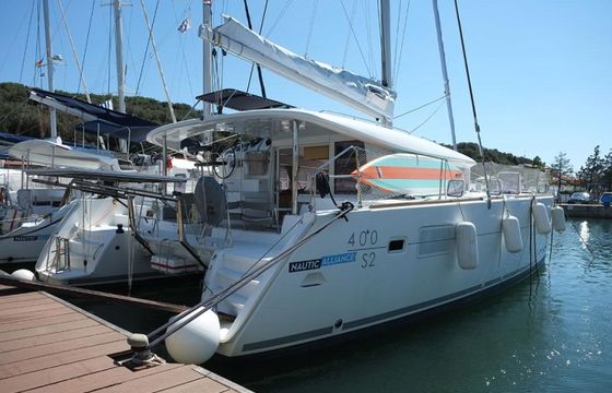 Lagoon 400 S2