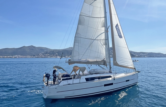 Dufour 382 Grand Large