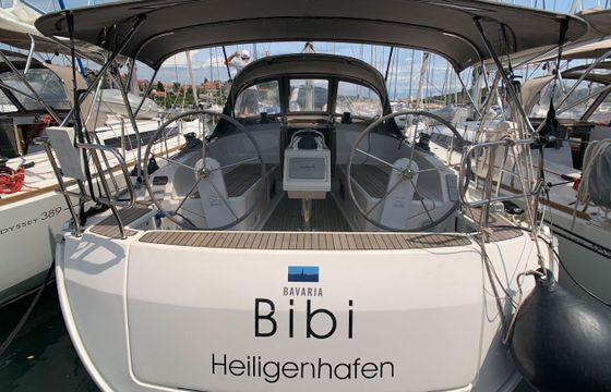 Bavaria Cruiser 37