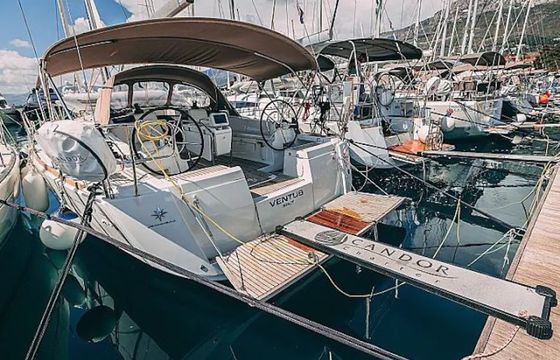 Jeanneau Sun Odyssey 449