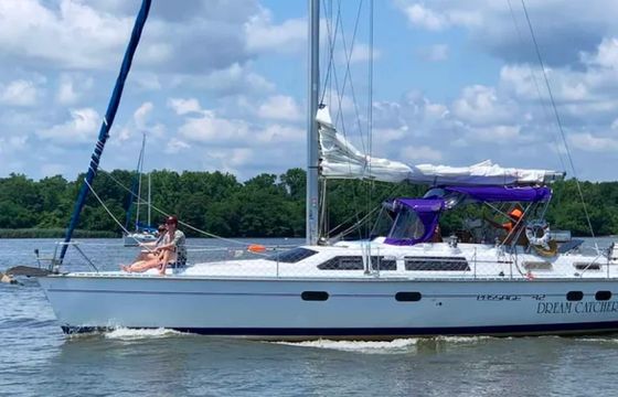 Hunter Passage 42