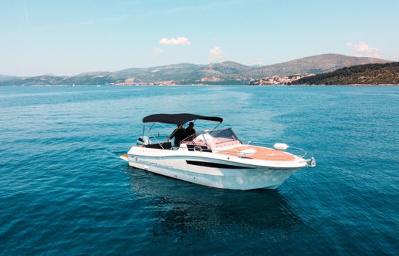 Atlantic 730 Sun Cruiser