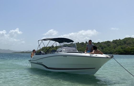 Jeanneau Cap Camarat 7.5 CC