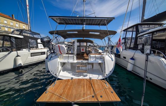Bavaria Cruiser 56