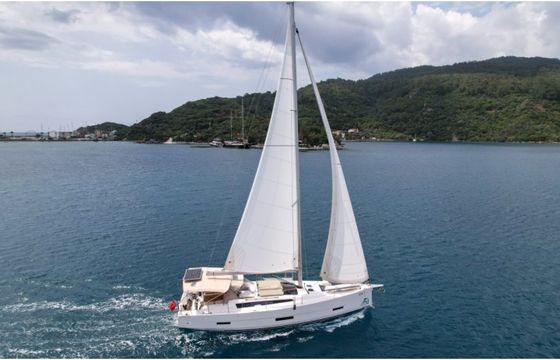 Dufour 430
