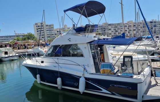 Bénéteau Antares 905 Fly