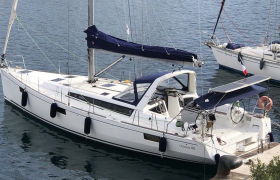 Bénéteau Oceanis 48