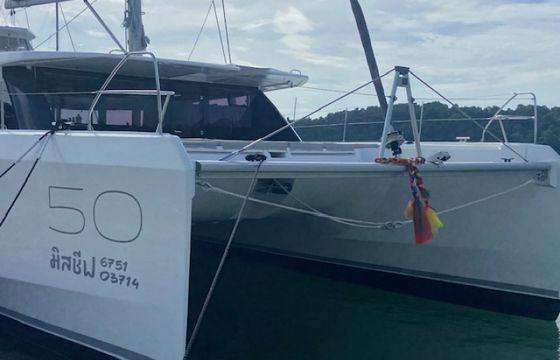Leopard Catamarans / Robertson & Caine Leopard 50