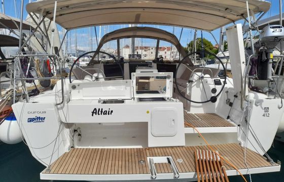Dufour 412