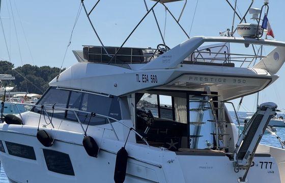 Jeanneau Prestige 350 Fly