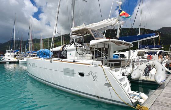 Lagoon 400 S2