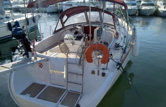 Bénéteau Oceanis 411