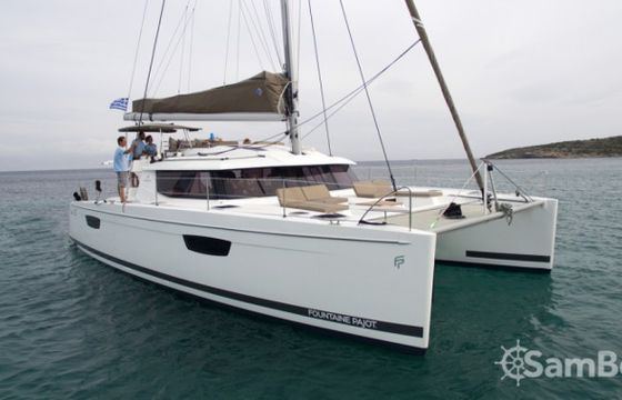 Fountaine Pajot Berret