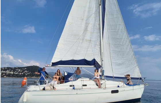 Bénéteau Oceanis 321