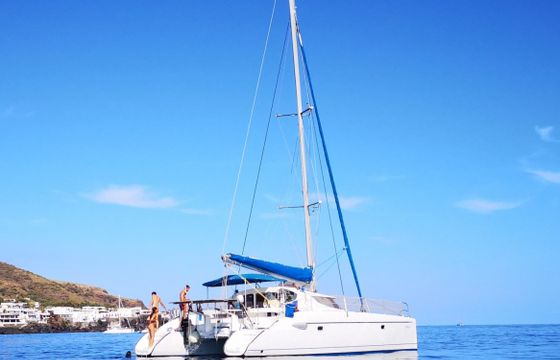 Fountaine Pajot Lavezzi 40