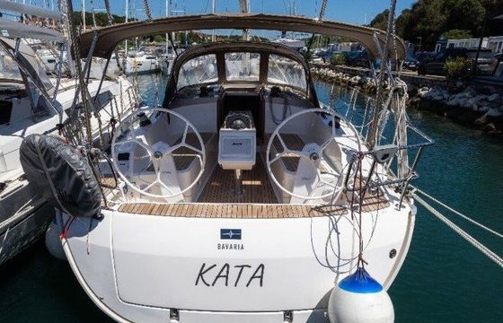 Bavaria Cruiser 37