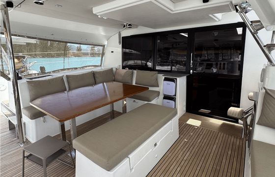 Fountaine Pajot Saba 50