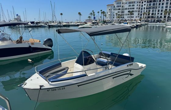 AM Yacht 500 Open