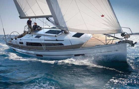 Bavaria Cruiser 37