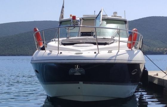 Cruisers-Yachts Cruisers Yachts 430cc