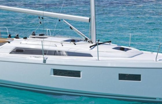 4 OCEANIS 34 QR