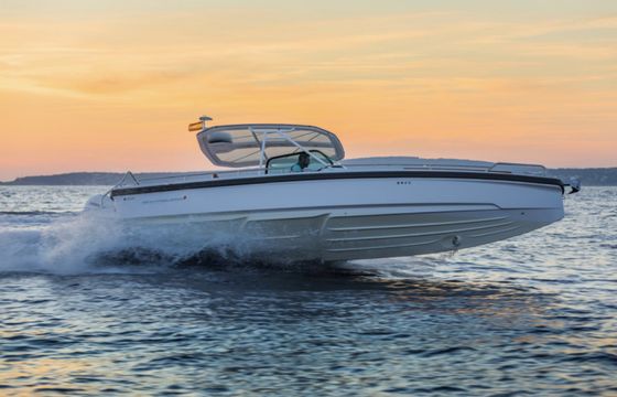 Axopar 28 T-Top