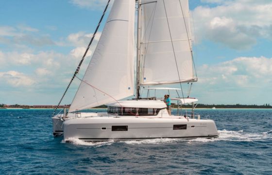 Lagoon 42