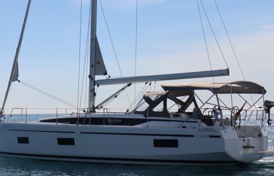 Bavaria 42
