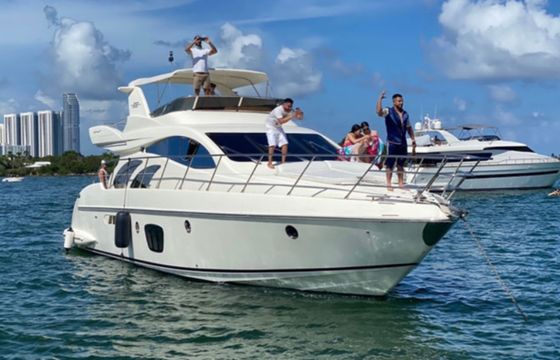 Azimut 55 Fly