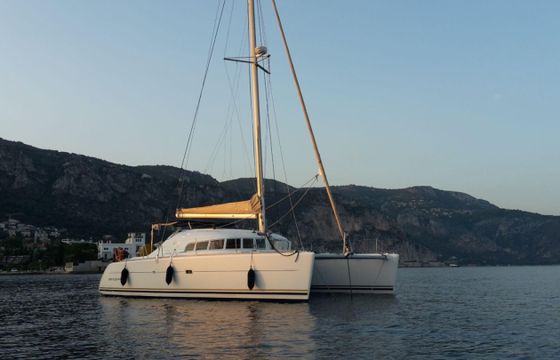 Lagoon 410