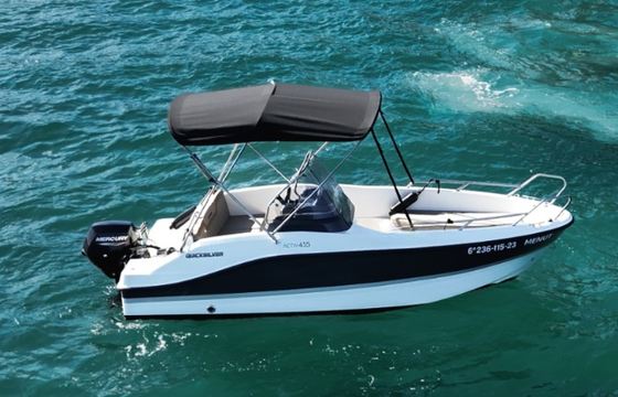 Quicksilver Activ 455 Open