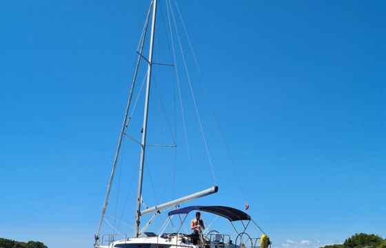 Bavaria Cruiser 37