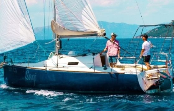Bénéteau First 27.7