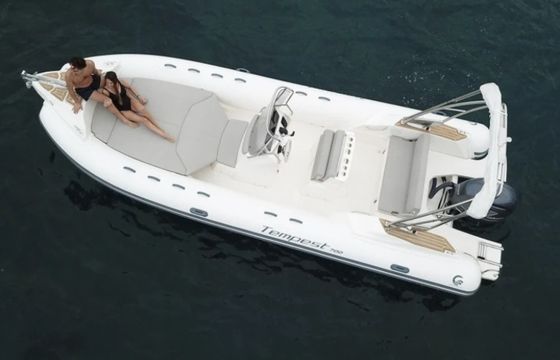 Capelli Tempest 700