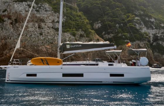 Dufour 470