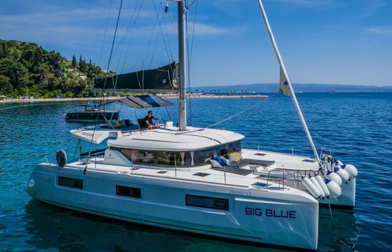 Lagoon 46