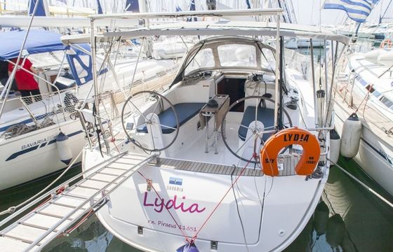 Bavaria Cruiser 37