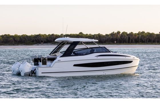 Aquila 32 Sport