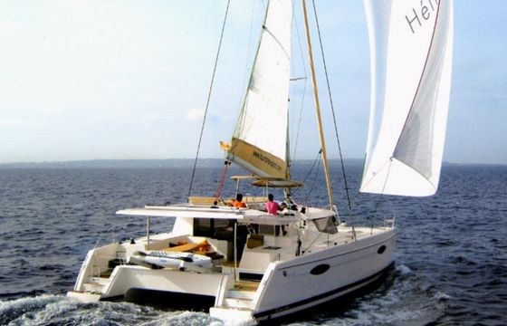 Fountaine Pajot Helia 44