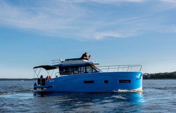 Cobra Futura 40 Grand Horizon
