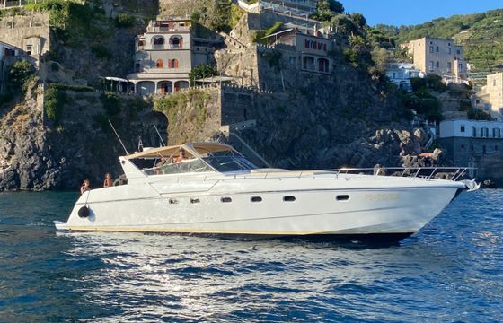 Ferretti Altura 50