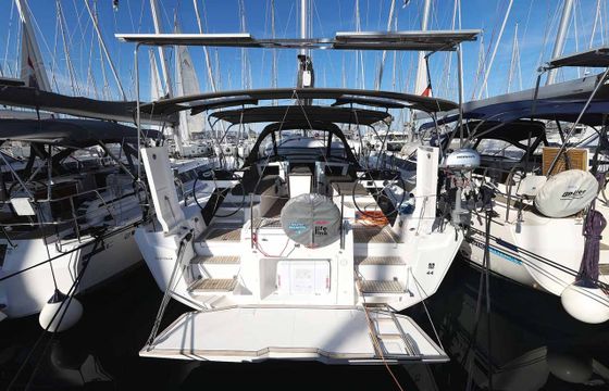 Dufour 44