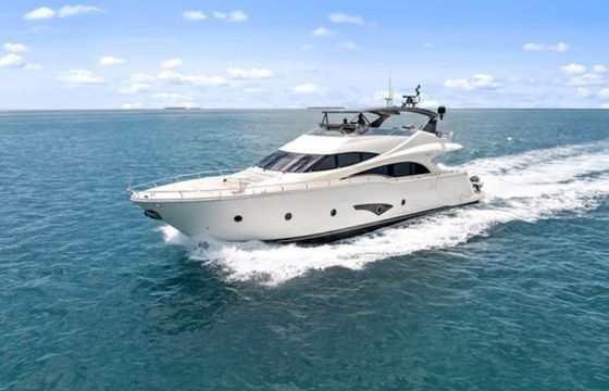 Marquis-Yachts Marquis 720 Flybridge