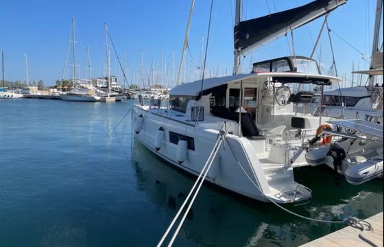 Lagoon 40