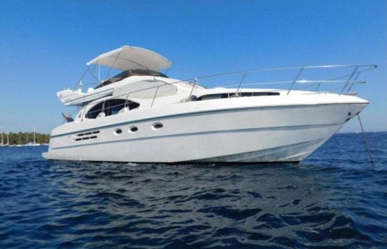 Azimut 46 Fly